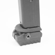 Lade das Bild in den Galerie-Viewer, MAGRAIL – Walther PPQ M2 9mm | MAGAZINBODEN RAIL ADAPTER - MantisX.de
