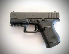 Lade das Bild in den Galerie-Viewer, RAIL ADAPTER FOR GLOCK 43, 43X &amp; 48 | ohne RAIL - MantisX.de
