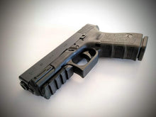 Lade das Bild in den Galerie-Viewer, RAIL ADAPTER GLOCK 17 &amp; 19 | GEN 3, 4 &amp; 5 - MantisX.de
